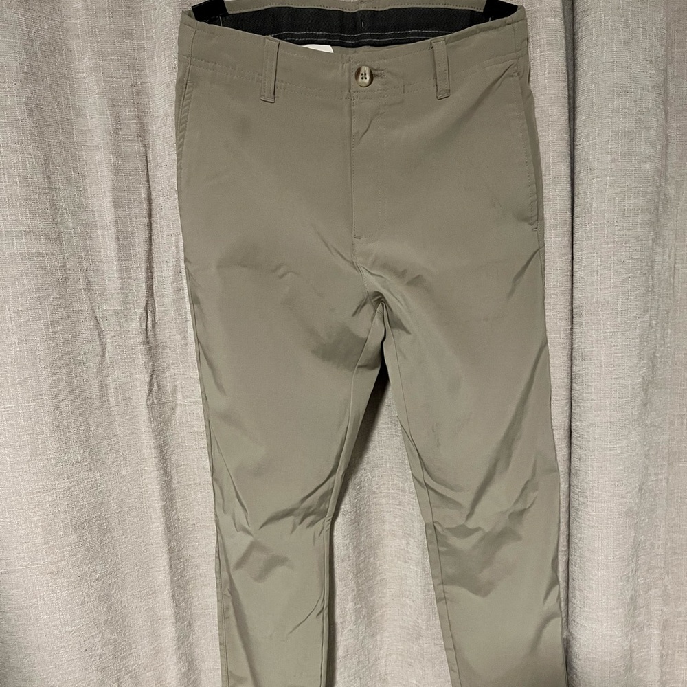 Izod boys Schoolwear pants in Cream